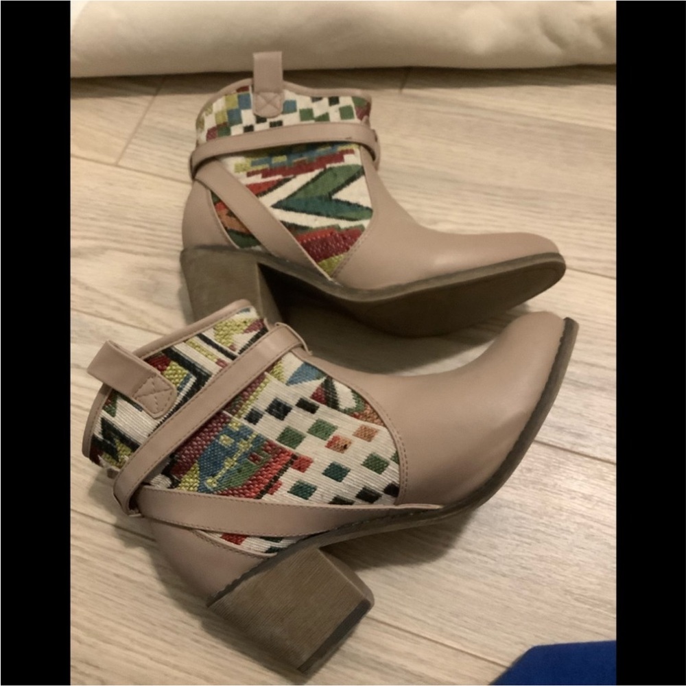 Altar’d State patterned booties❤️❤️❤️❤️ - Picture 12 of 12